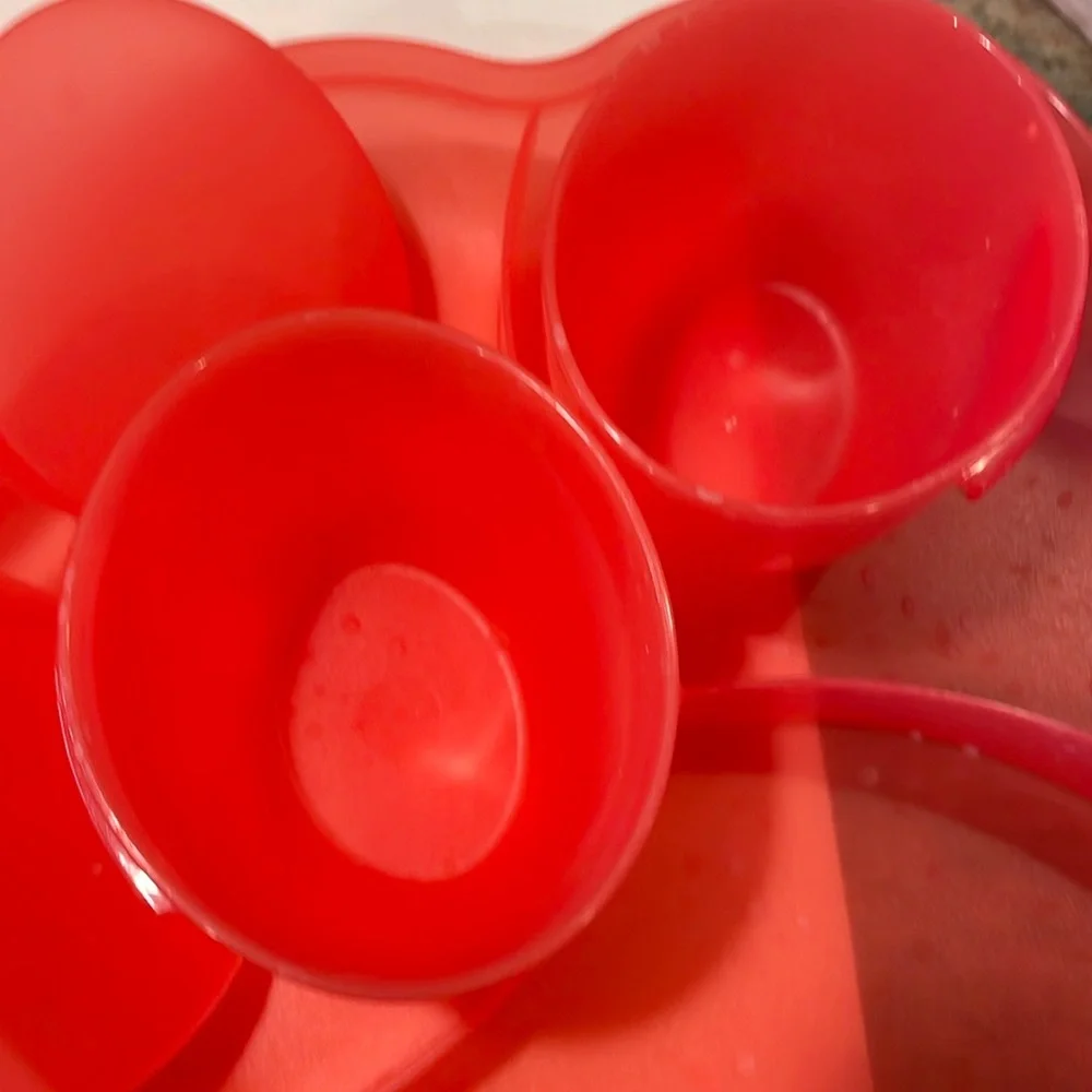 Tupperware Chip ‘n Dip Bowl set